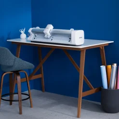 Pack Cricut Venture™ + support d'accueil