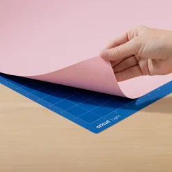 Tapis de découpe Performance à adhérence légêre 61cmx71cm (24pox28po)
