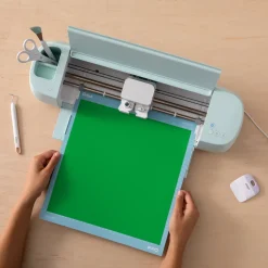 Thermocollant économique de 30,5 cm &times; 6 m (12 po &times; 20 pi), Vert